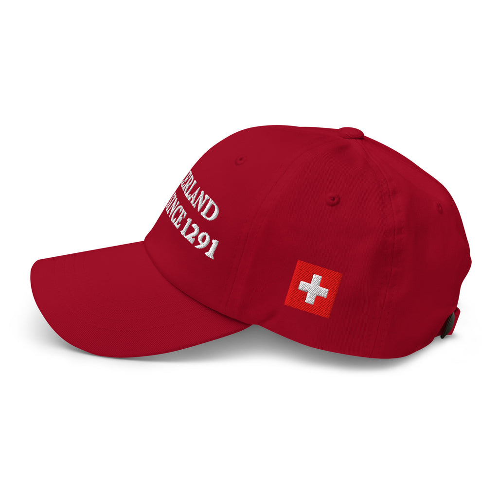 Dettaglio ricamo croce svizzera sul lato del cappellino Switzerland Great Since 1291
