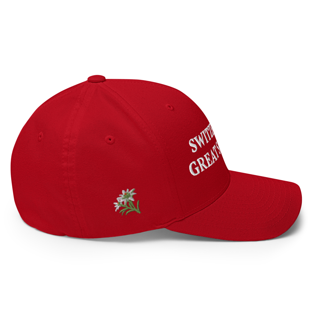 Dettaglio ricamo stella alpina (Edelweiss) sul lato destro del cappellino Flexfit